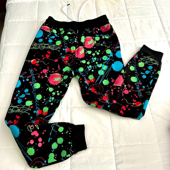 “NWOT” SWITCH REMARKABLE SWEATPANTS - Picture 3 of 9